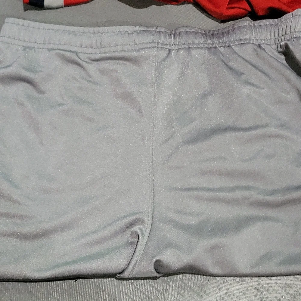 EUC Nike Boy shorts